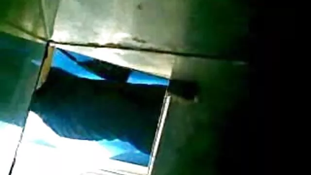 سکس عکس متحرک مالش کس در برابر دیوار