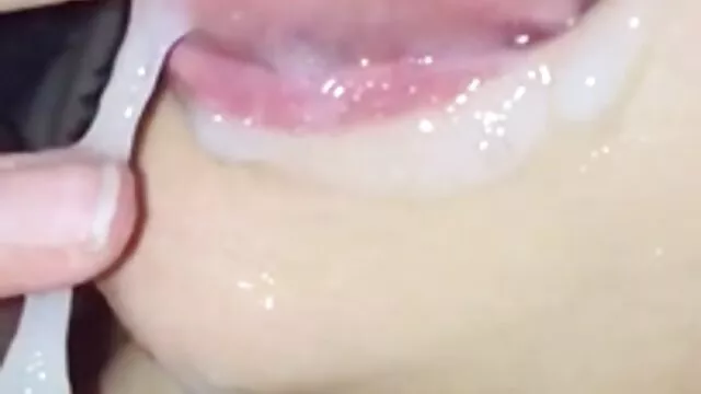 پورنو خانگی از یک زن و عکس یکسی متحرک شوهر نوجوان
