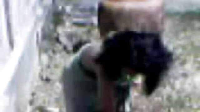 سبزه عكس سكسي متحرك تحت فشار قرار دادند الاغ او را در بزرگ دیک