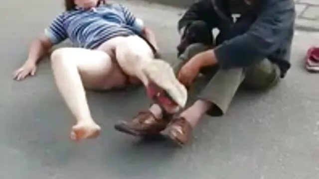 تنه لعنتی عکس های متحرک از سکس توسط یک دختر نوجوان