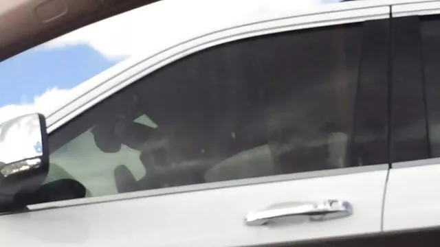 بلوند, عکس متحرک ممه نوجوان, تصادفا در شخص دیگری