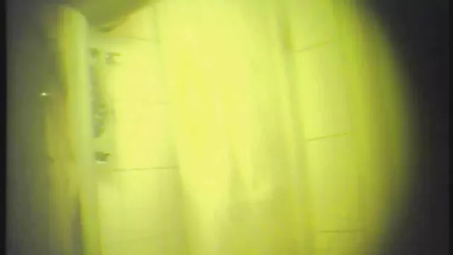 دو روسپیان خدمت عكس سكس متحرك در یک مشتری رستوران